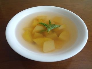 Elma Kompostosu Tarifi ve Malzemeleri Elma Kompostosu Tarifi ve Malzemeleri