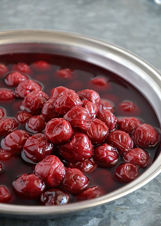 Dondurulmuş Vişne Kompostosu Tarifi ve Malzemeleri